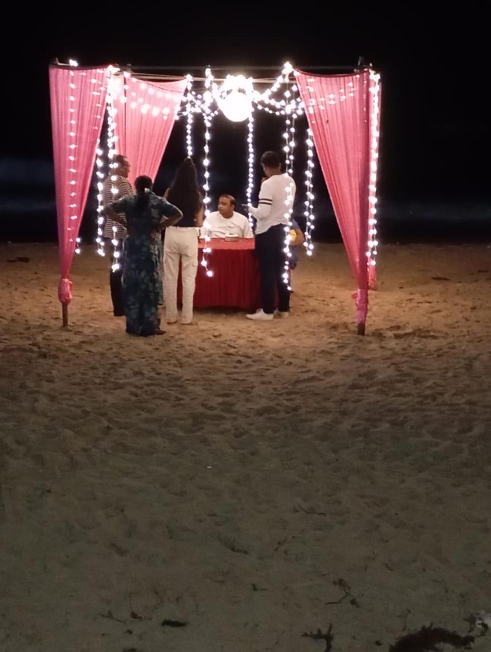 Velankanni Beach Resort Mālvan エクステリア 写真