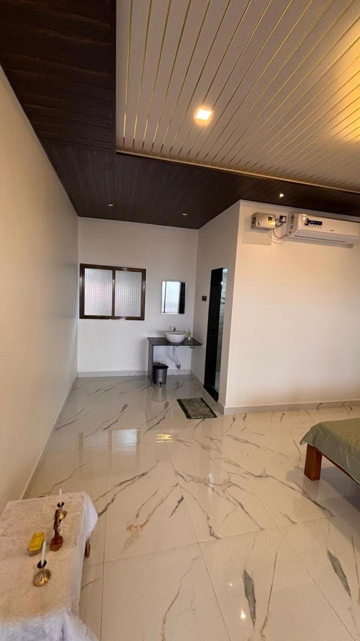 Velankanni Beach Resort Mālvan エクステリア 写真