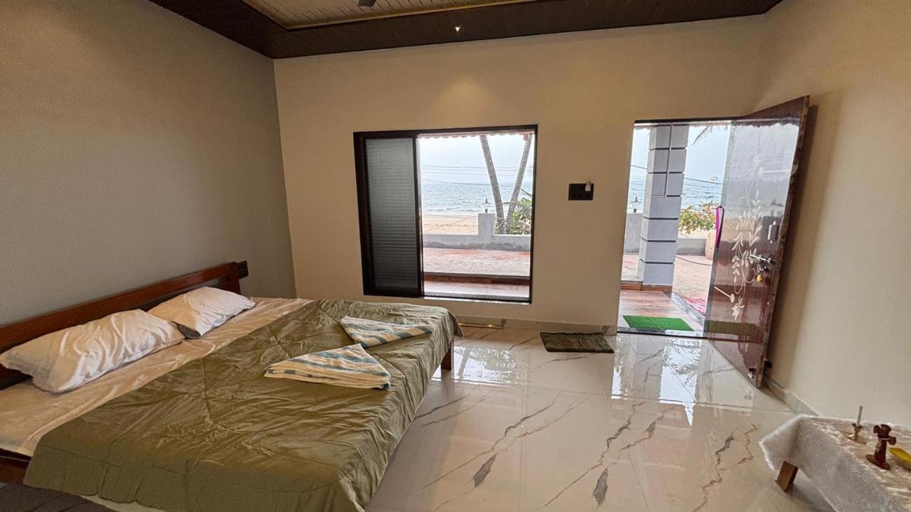 Velankanni Beach Resort Mālvan エクステリア 写真